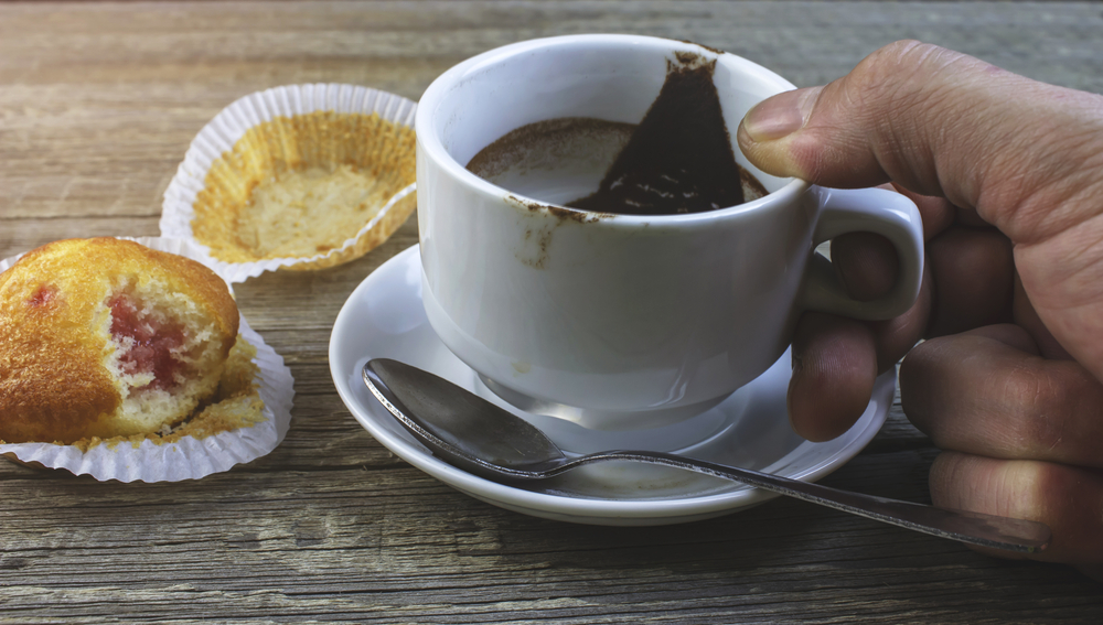 Czar Świtu : Odkrywamy Sekrety Kawy – Od Nasadzenia przez Prażenie aż po Twoją Kubek Pełną Aromatu.